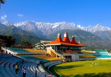 Amritsar to Dharamshala Hill Drive